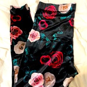 Blackmilk Clothing velvet leggings L